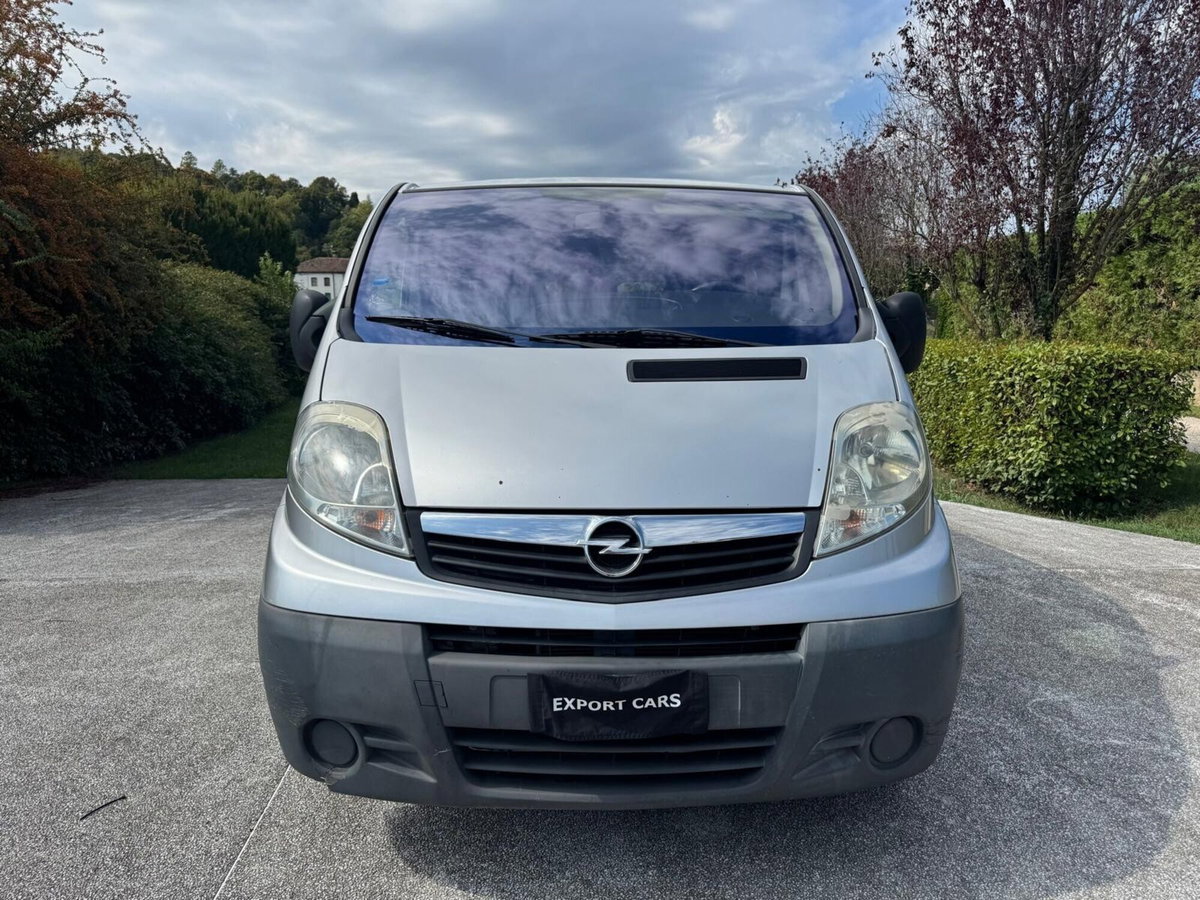 Opel Vivaro Furgone 27 2.0 CDTI 120CV PC-TN Combi 9 posti (2)