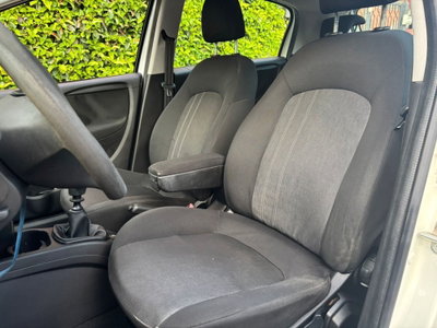 Fiat Punto 1.4 8V 5 porte Natural Power Easy (10)