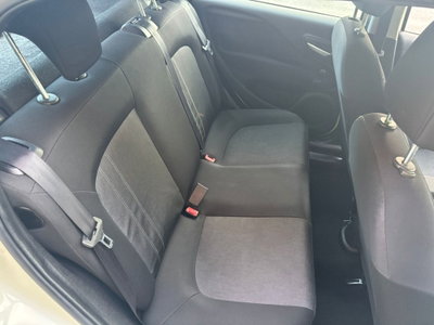 Fiat Punto 1.4 8V 5 porte Natural Power Easy (12)