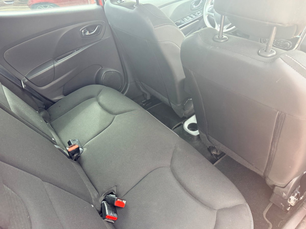 Renault Clio 1.5 dCi 8V 75CV 5 porte Live (11)