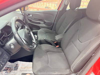 Renault Clio 1.5 dCi 8V 75CV 5 porte Live (9)