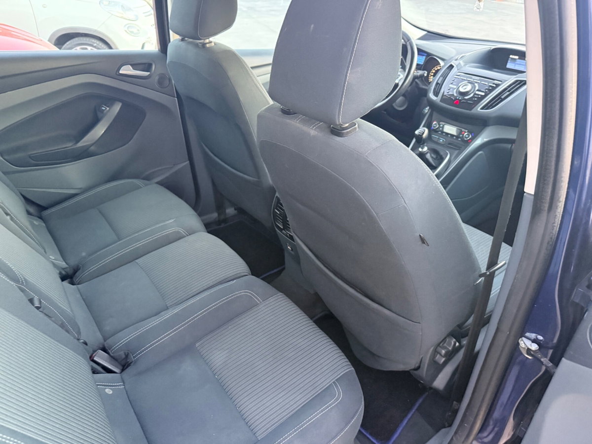 Ford C-Max 1.6 TDCi 115CV Titanium (14)
