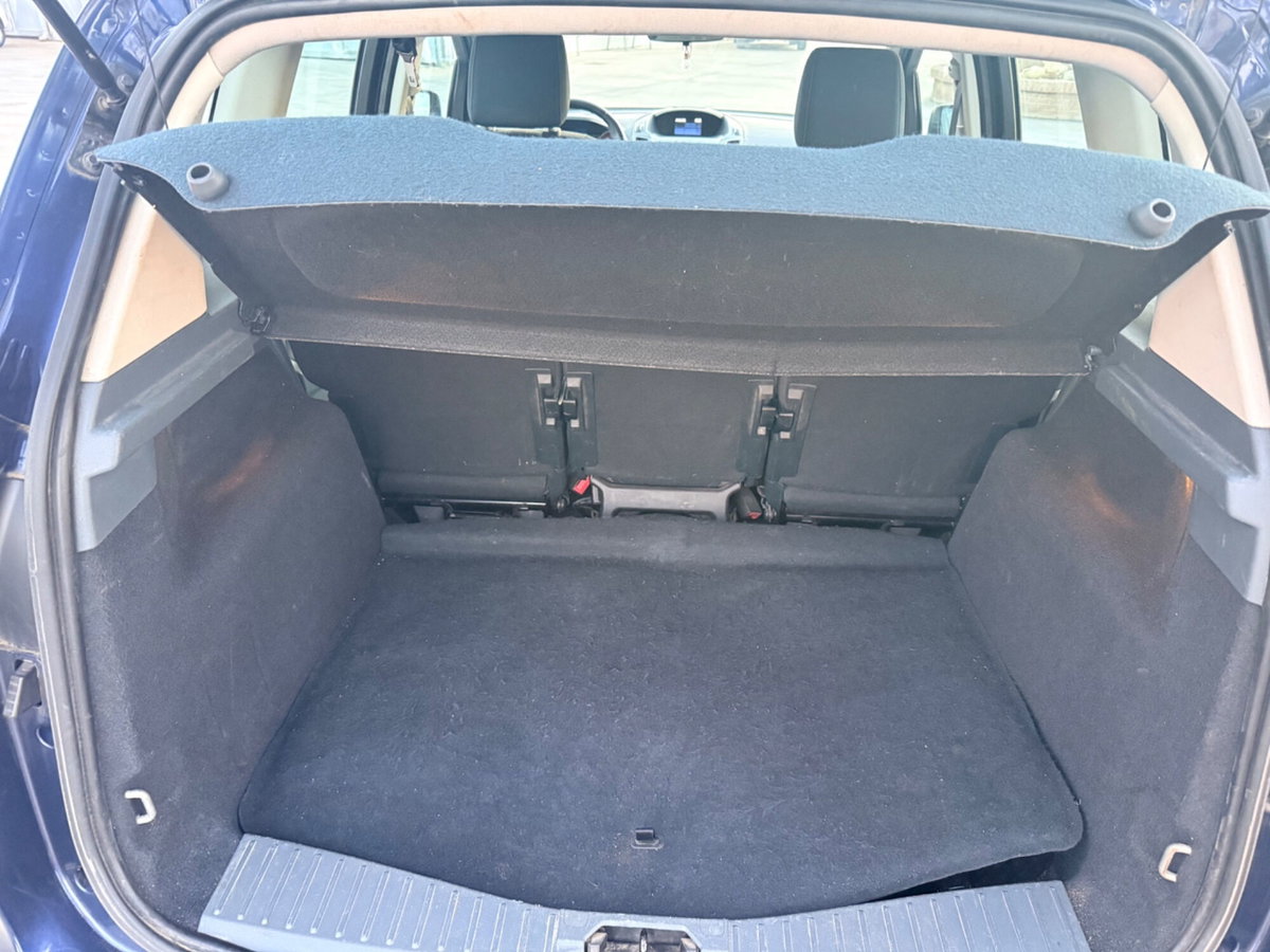 Ford C-Max 1.6 TDCi 115CV Titanium (15)