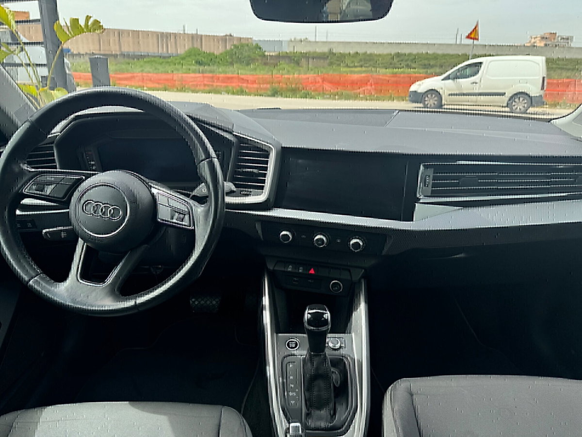 Audi A1 Sportback 30 TFSI S tronic S line edition (14)