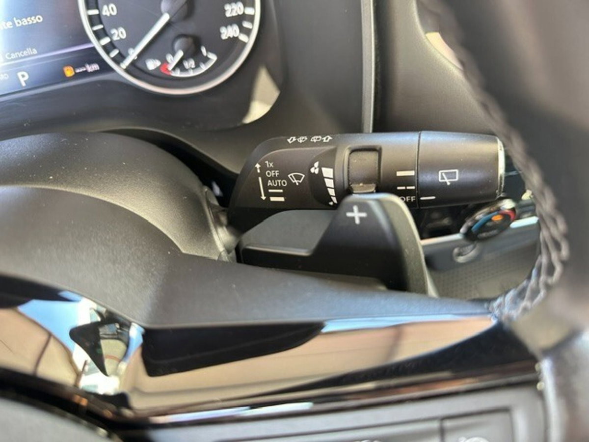 Nissan Qashqai 1.3 mhev Business 2wd 158cv xtronic (18)