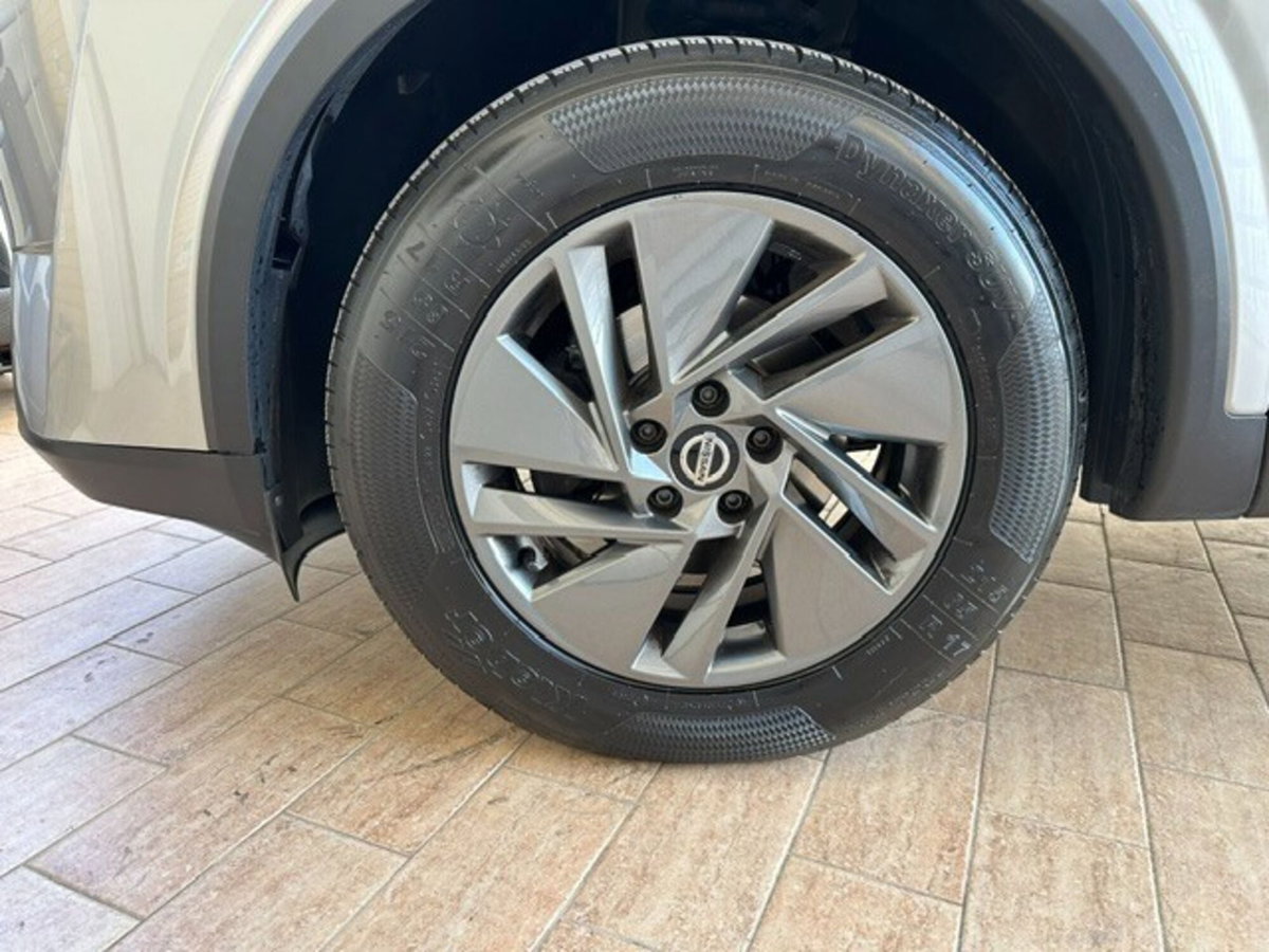 Nissan Qashqai 1.3 mhev Business 2wd 158cv xtronic (9)