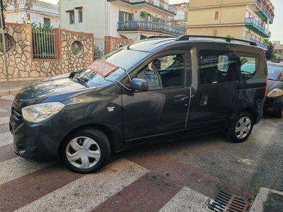 Dacia Dokker 1.5 dCi 8V 75CV Lauréate N1 (4)