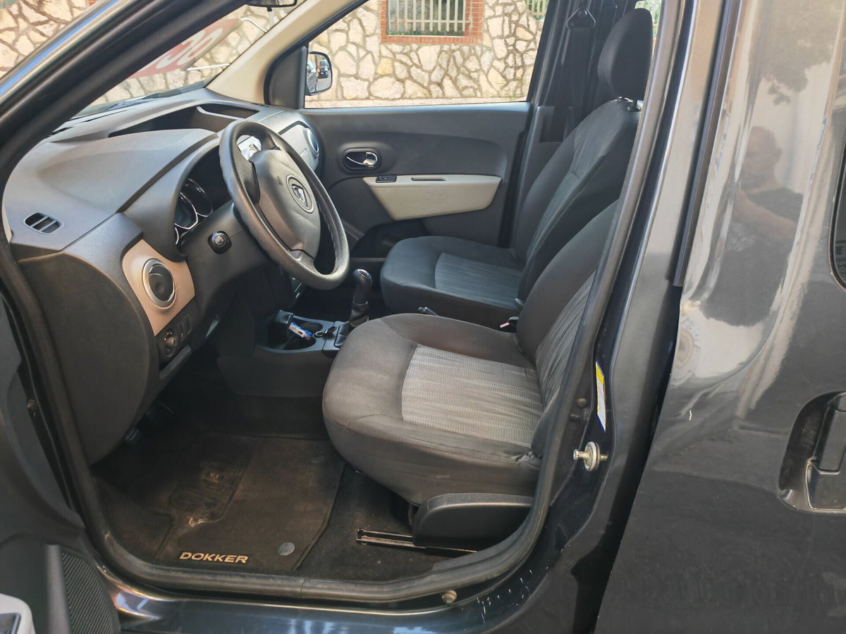 Dacia Dokker 1.5 dCi 8V 75CV Lauréate N1 (9)