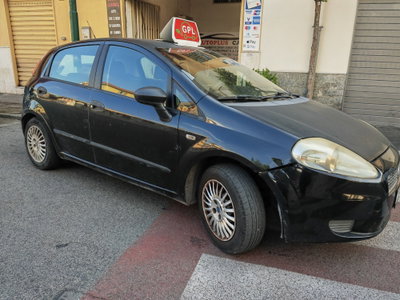 Fiat Grande Punto 1.4 5 porte Dynamic (2)
