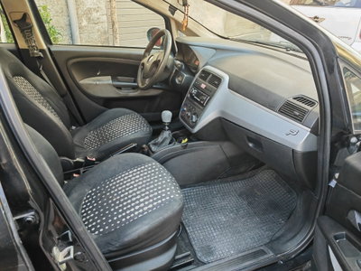 Fiat Grande Punto 1.4 5 porte Dynamic (7)