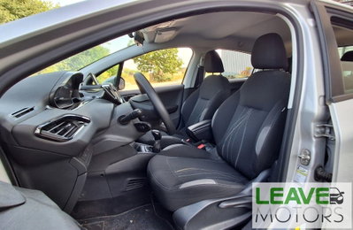 Peugeot 208 HDi 68 CV 5 porte Allure (14)