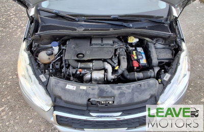 Peugeot 208 HDi 68 CV 5 porte Allure (19)