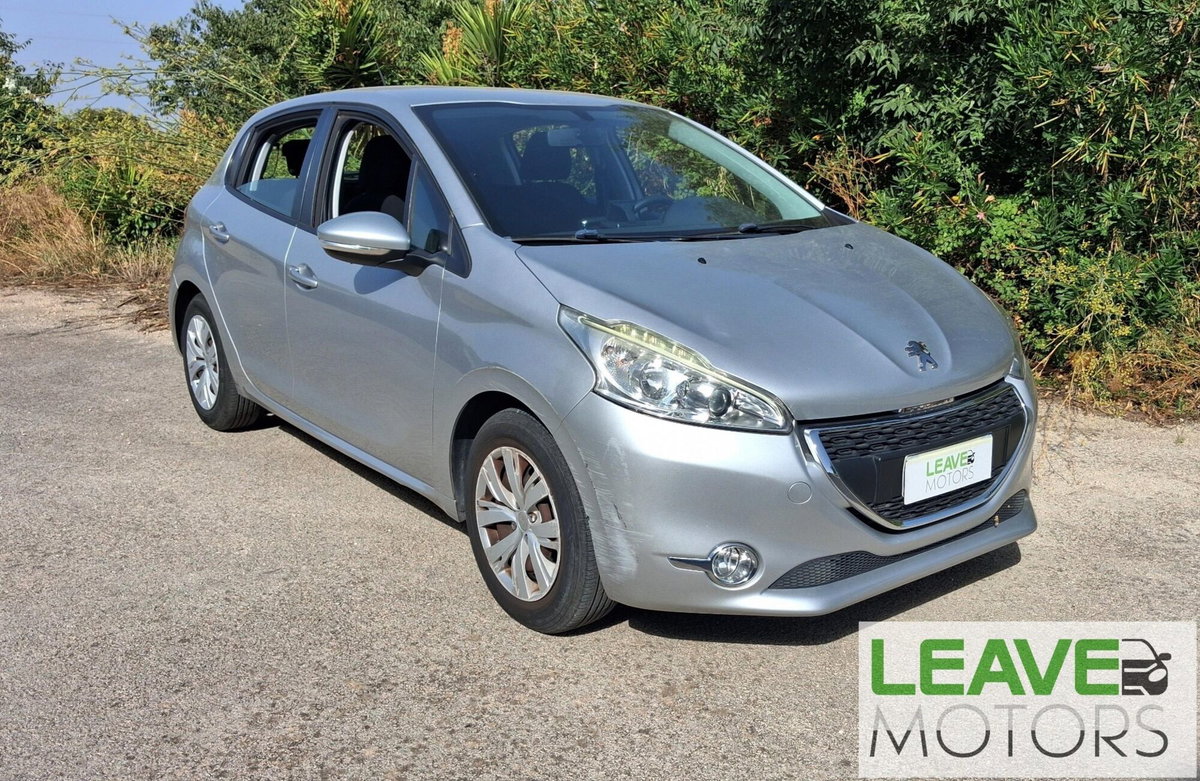 Peugeot 208 HDi 68 CV 5 porte Allure (3)