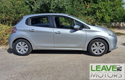 Peugeot 208 HDi 68 CV 5 porte Allure (4)