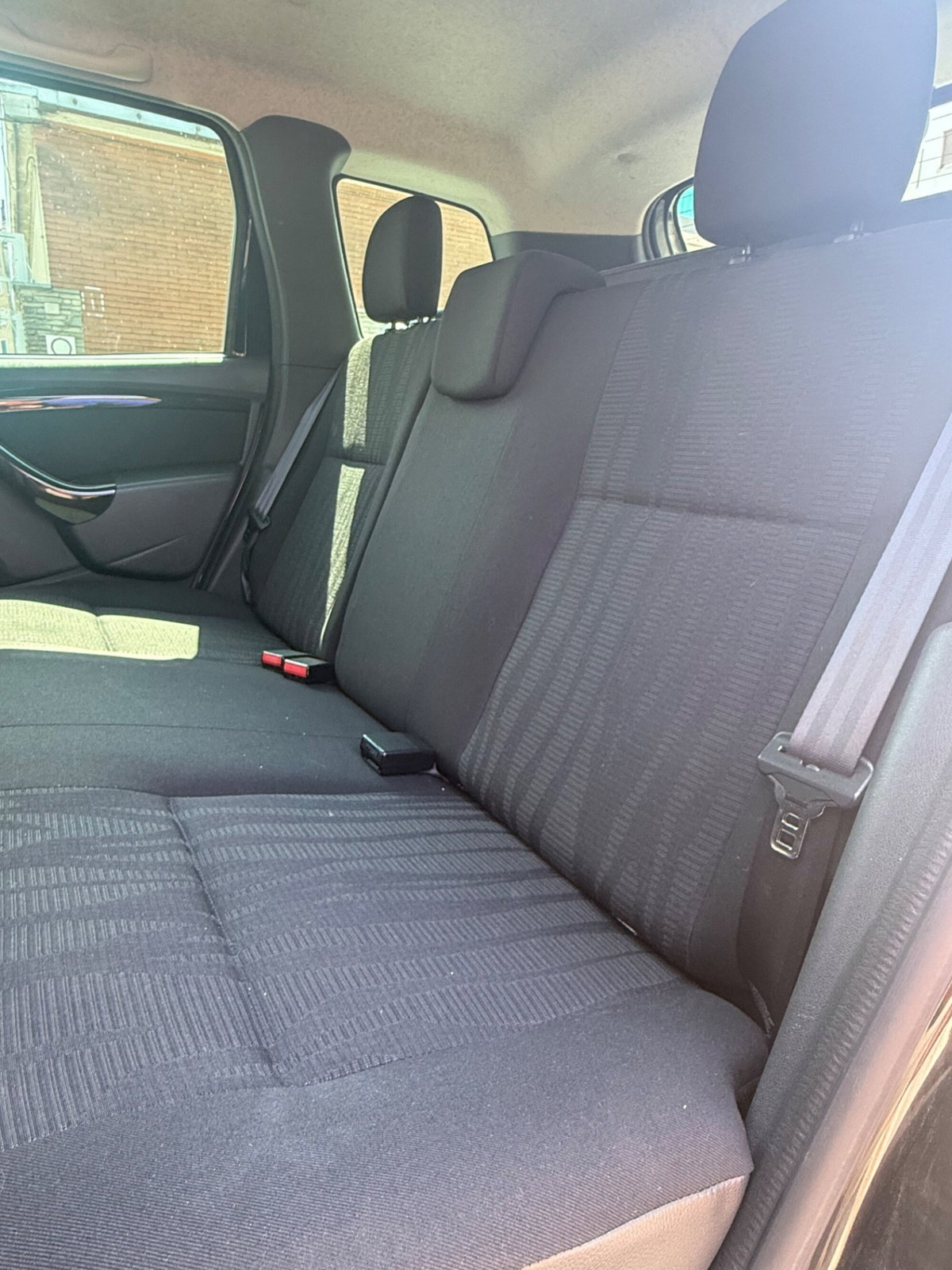 Dacia Duster 1.5 dCi 110CV 4x4 Lauréate (13)