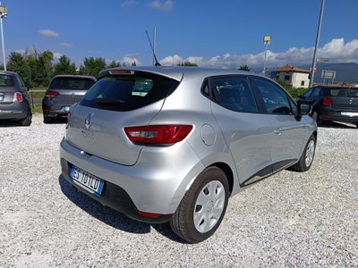 Renault Clio 1.2 75CV 5 porte Live (6)