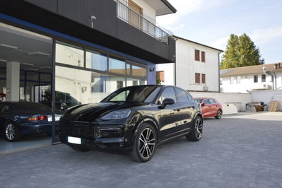 Porsche Cayenne Coupé 4.0 S tiptronic (2)