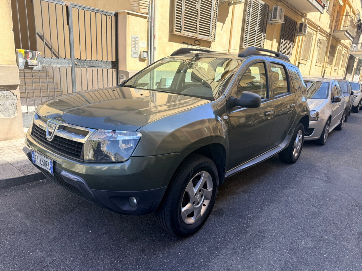 Dacia Duster 1.5 dCi 110CV 4x2 Lauréate Autocarro (3)