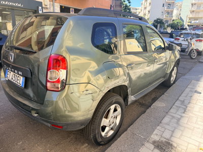 Dacia Duster 1.5 dCi 110CV 4x2 Lauréate Autocarro (5)
