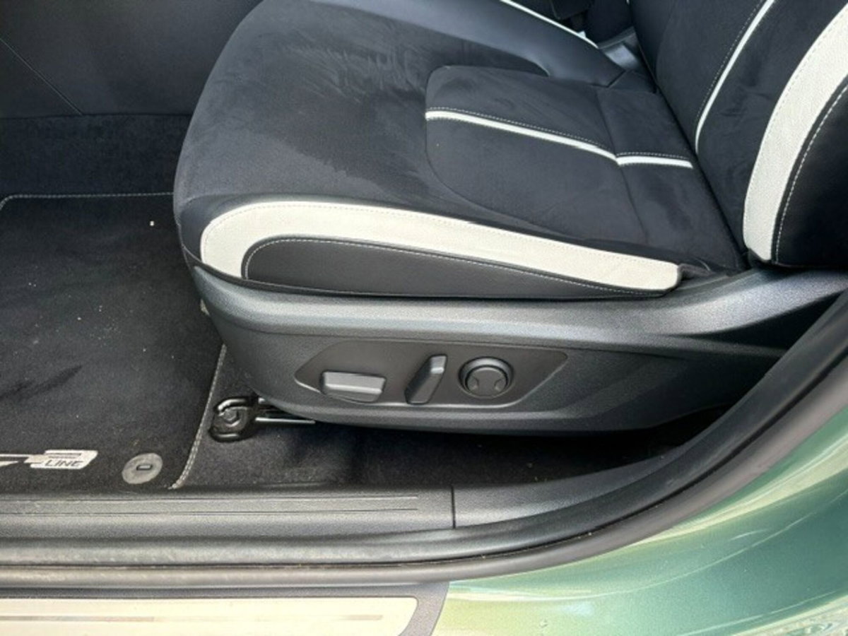 Kia Sportage 1.6 TGDi HEV AT GT-line Plus (12)