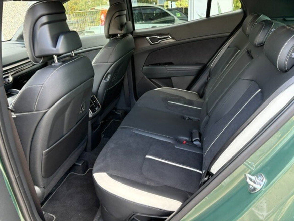 Kia Sportage 1.6 TGDi HEV AT GT-line Plus (14)