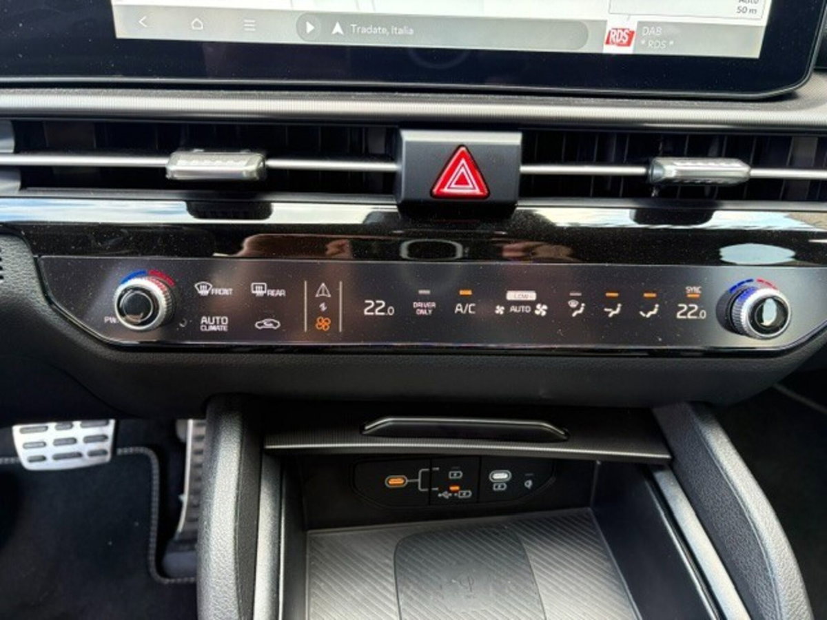Kia Sportage 1.6 TGDi HEV AT GT-line Plus (7)