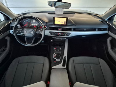 Audi A4 Avant 2.0 TDI 150 CV Business (2)