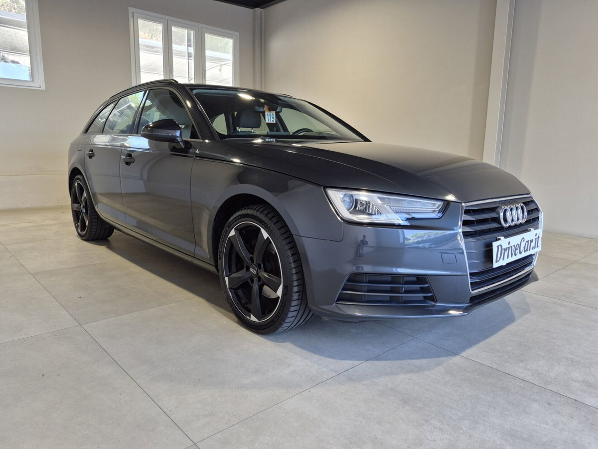 Audi A4 Avant 2.0 TDI 150 CV Business (6)