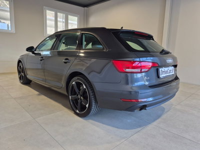 Audi A4 Avant 2.0 TDI 150 CV Business (9)
