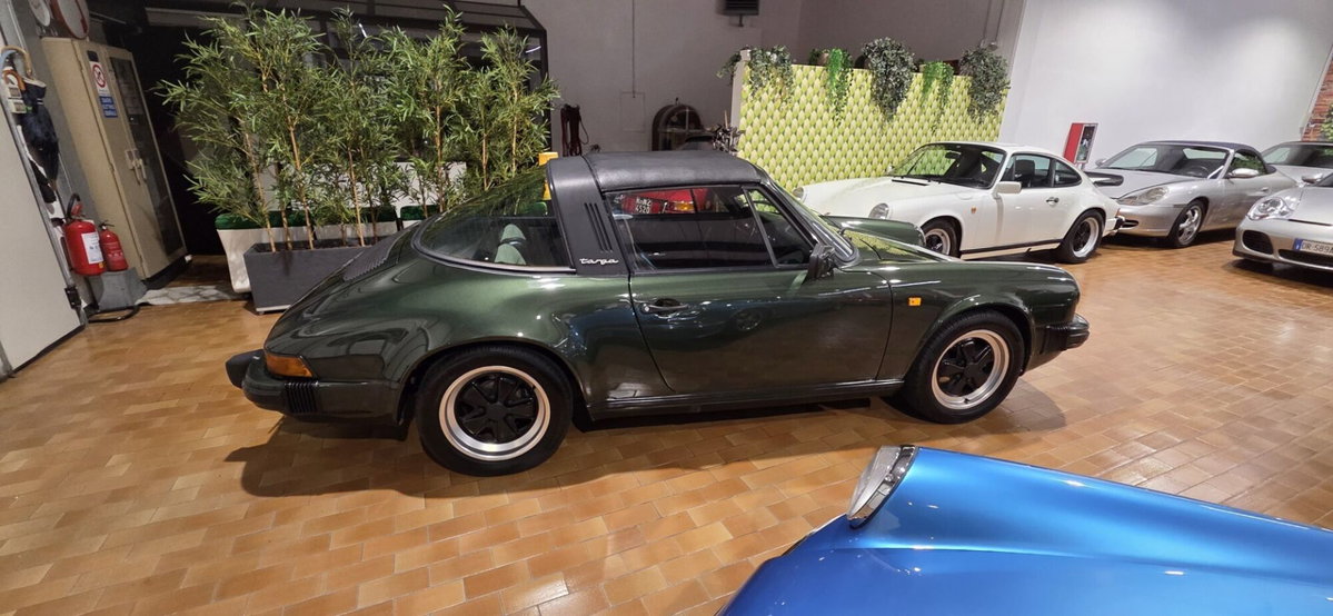 Porsche 911 Cabrio Targa 3.0 4 50Y Porsche Design auto (2)