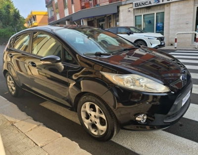 Ford Fiesta 1.4 TDCi 70CV 5 porte Titanium (3)