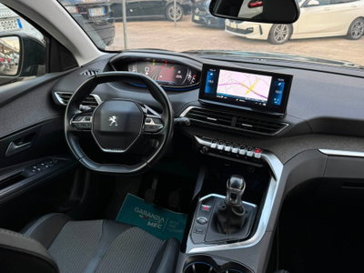 Peugeot 3008 BlueHDi 130 S&S EAT8 Allure Pack (3)