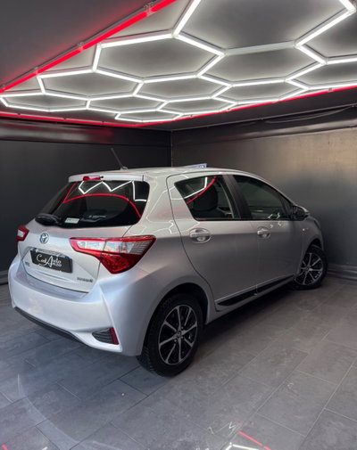 Toyota Yaris 1.5 Hybrid 5 porte Style (7)