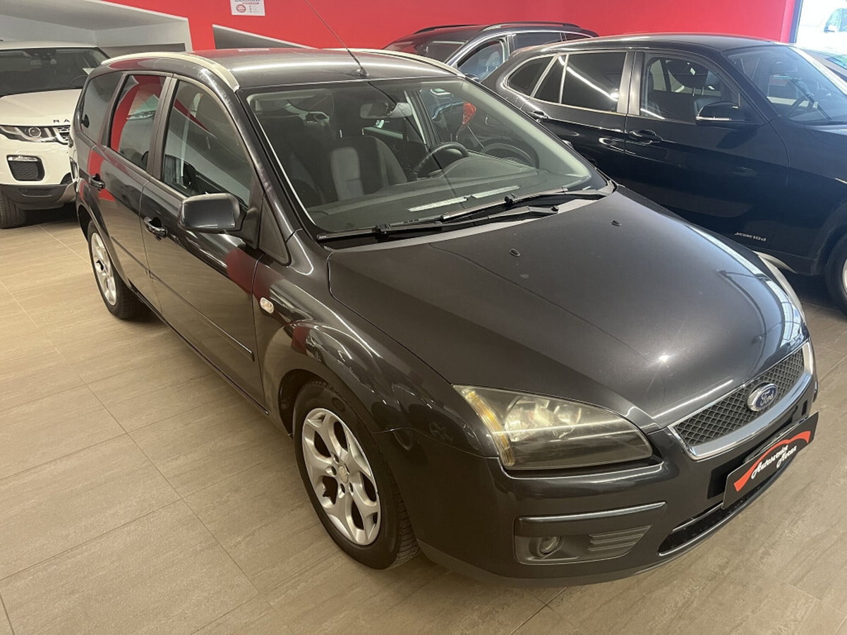 Ford Focus Station Wagon 1.6 TDCi (110CV) SW DPF (3)