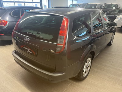 Ford Focus Station Wagon 1.6 TDCi (110CV) SW DPF (4)