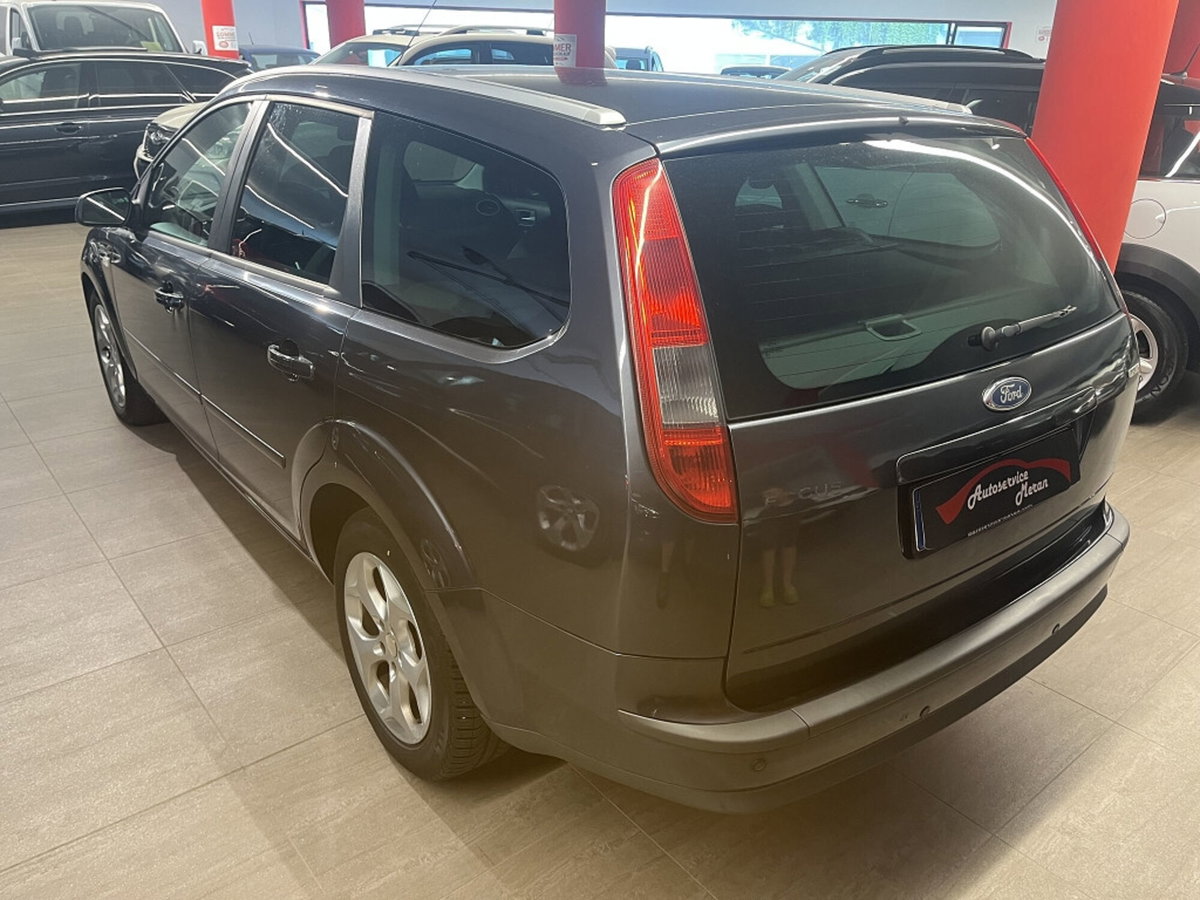 Ford Focus Station Wagon 1.6 TDCi (110CV) SW DPF (5)