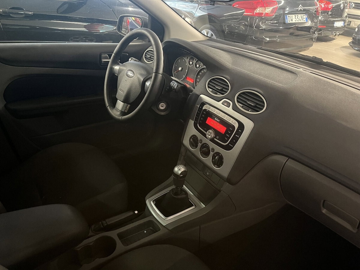 Ford Focus Station Wagon 1.6 TDCi (110CV) SW DPF (8)