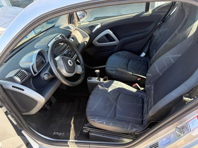 smart Fortwo 1000 52 kW MHD coupé pure (13)