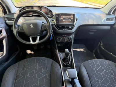 Peugeot 2008 100 Black Matt (19)