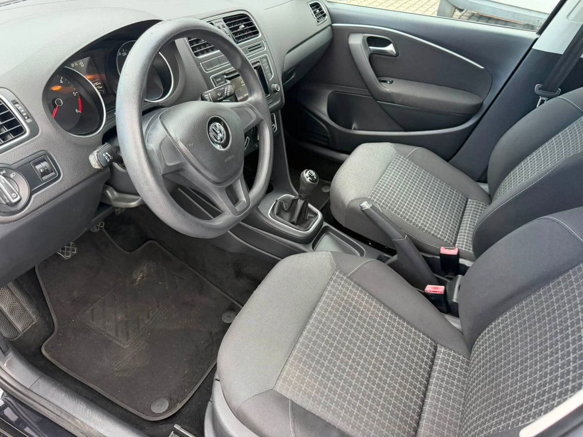 Volkswagen Polo 1.4 TDI 5p. Comfortline (14)