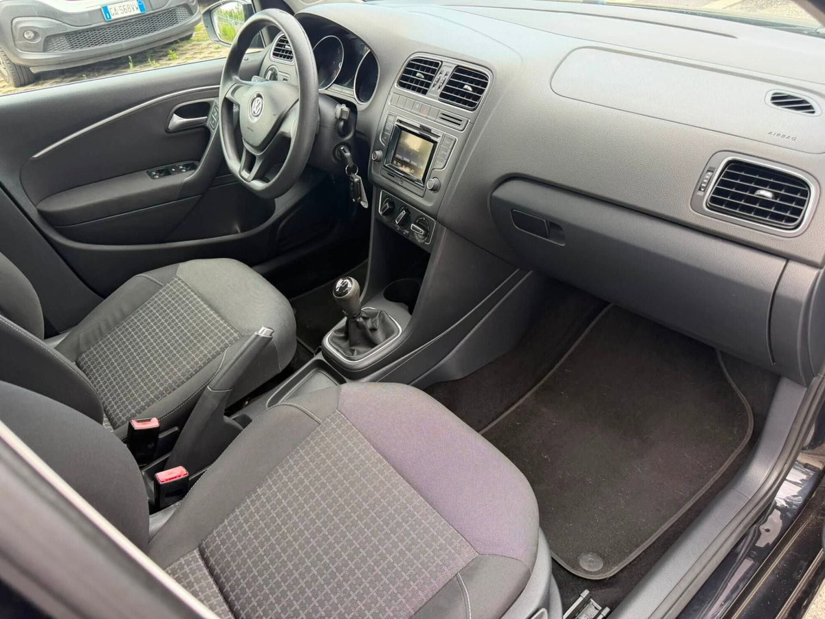 Volkswagen Polo 1.4 TDI 5p. Comfortline (9)