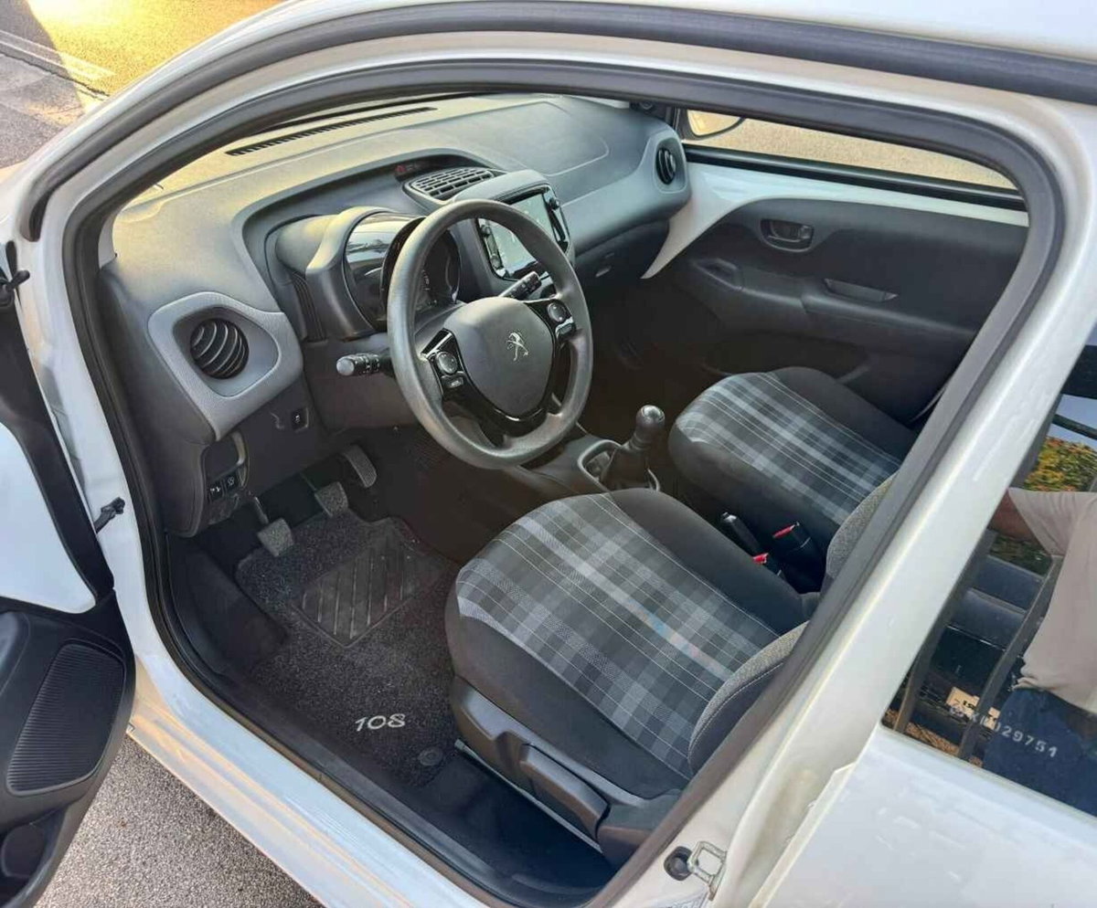 Peugeot 108 72 5 porte Active (14)