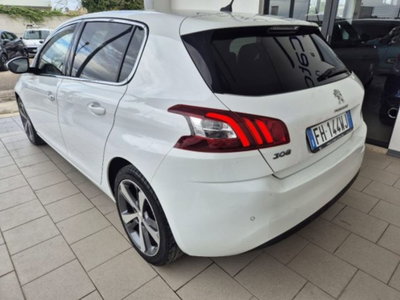 Peugeot 308 BlueHDi 120 S&S Allure (4)