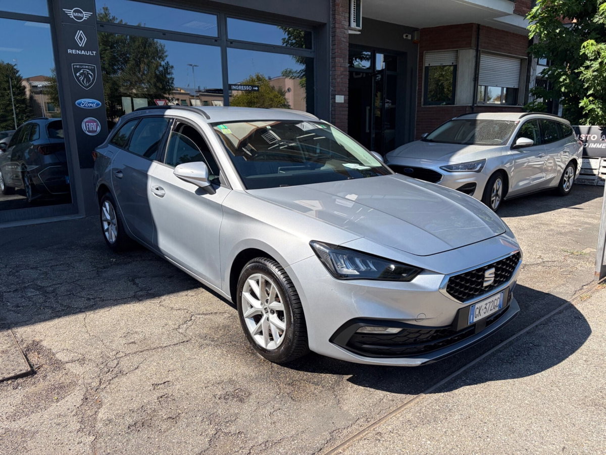SEAT Leon ST Sportstourer 2.0 tdi Style 150cv dsg (3)