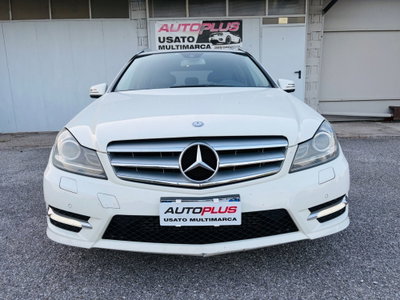 Mercedes-Benz Classe C Station Wagon 220 CDI BlueEFFICIENCY Avantgarde AMG (2)