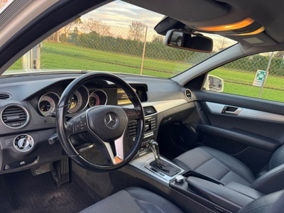 Mercedes-Benz Classe C Station Wagon 220 CDI BlueEFFICIENCY Avantgarde AMG (8)