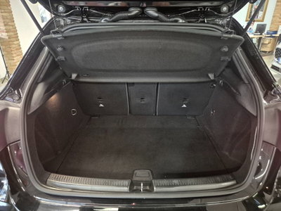 Mercedes-Benz Classe A 35 AMG 4Matic (10)