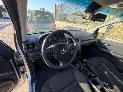 Mercedes-Benz Classe A 180 CDI Coupé Special Edition (14)