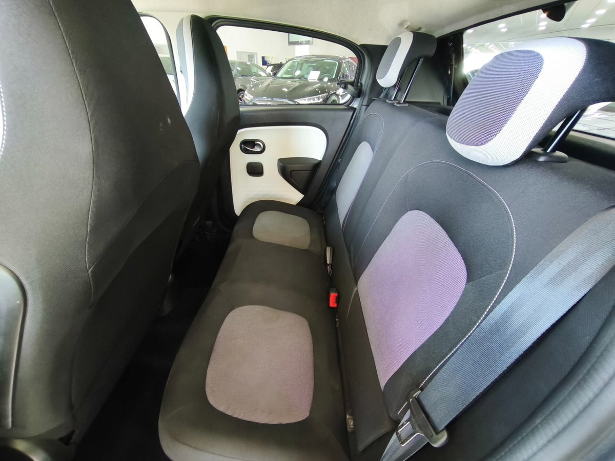 Renault Twingo SCe 65 CV Signature (12)