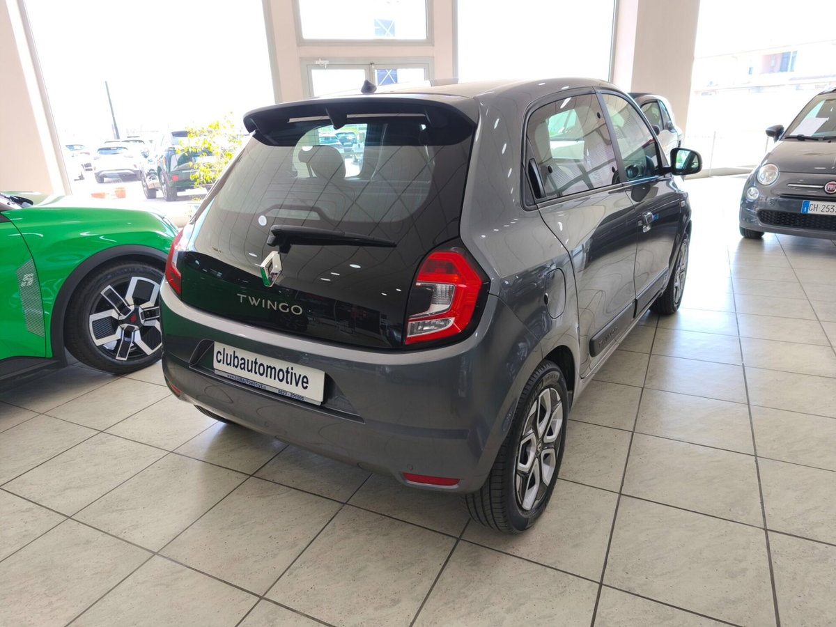 Renault Twingo SCe 65 CV Signature (6)